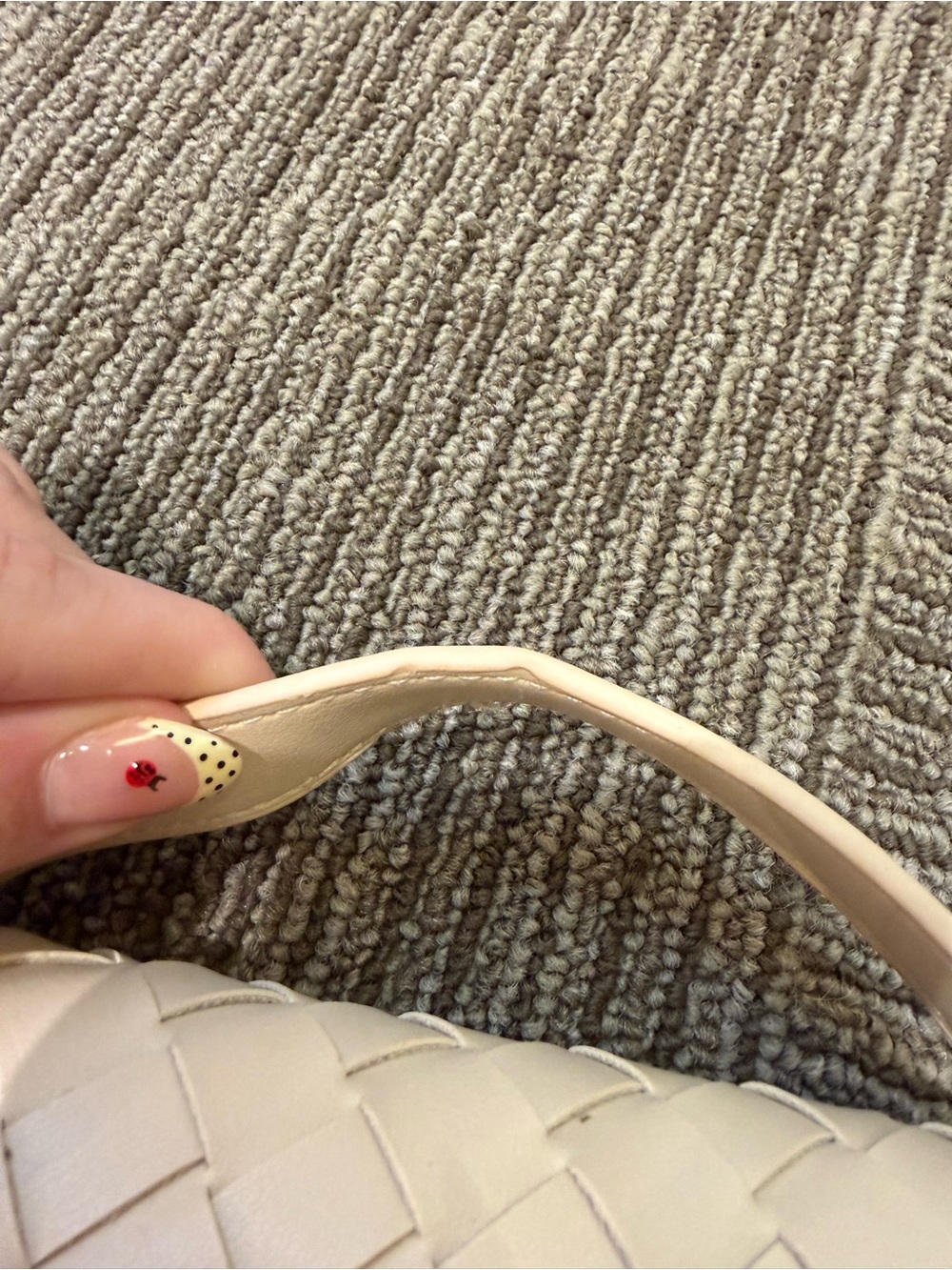 Cream Clutch - Picture 2 of 4